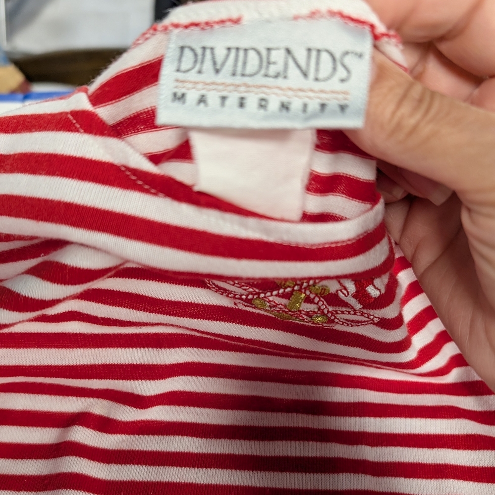 Vintage Maternity Dividends Red and White Striped Top with Dan Howard Red Shorts - Picture 10 of 16